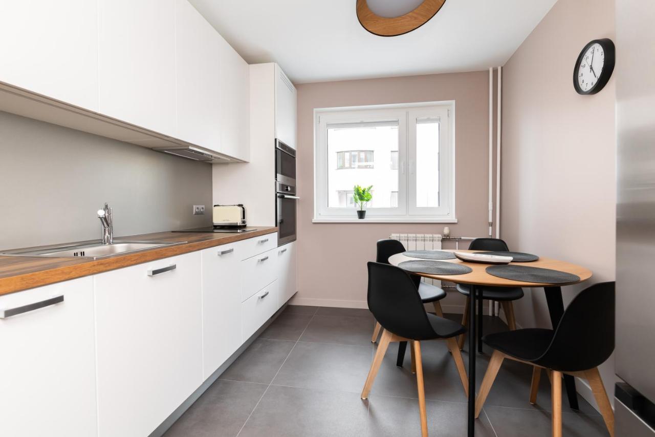 Karu Central Apartment Tallinn Buitenkant foto